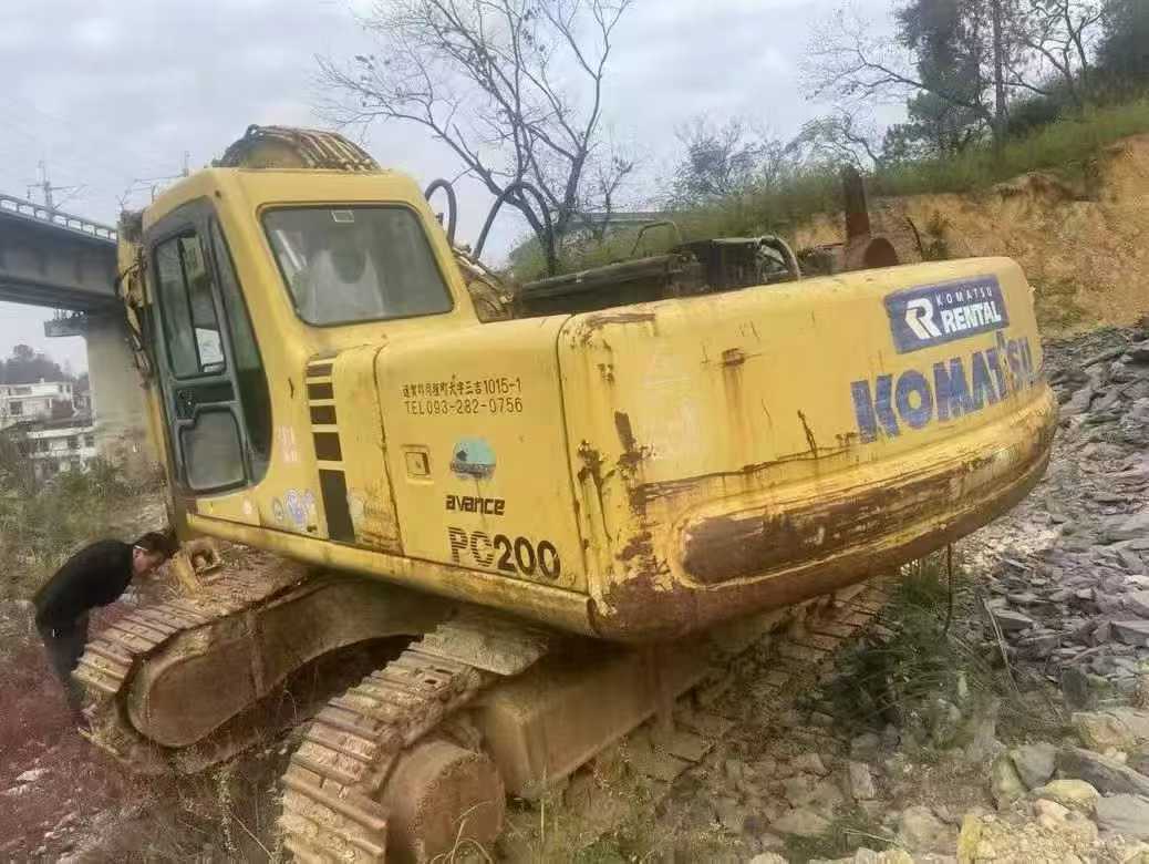 Used Komatsu PC200-6 Excavator 2016 Model