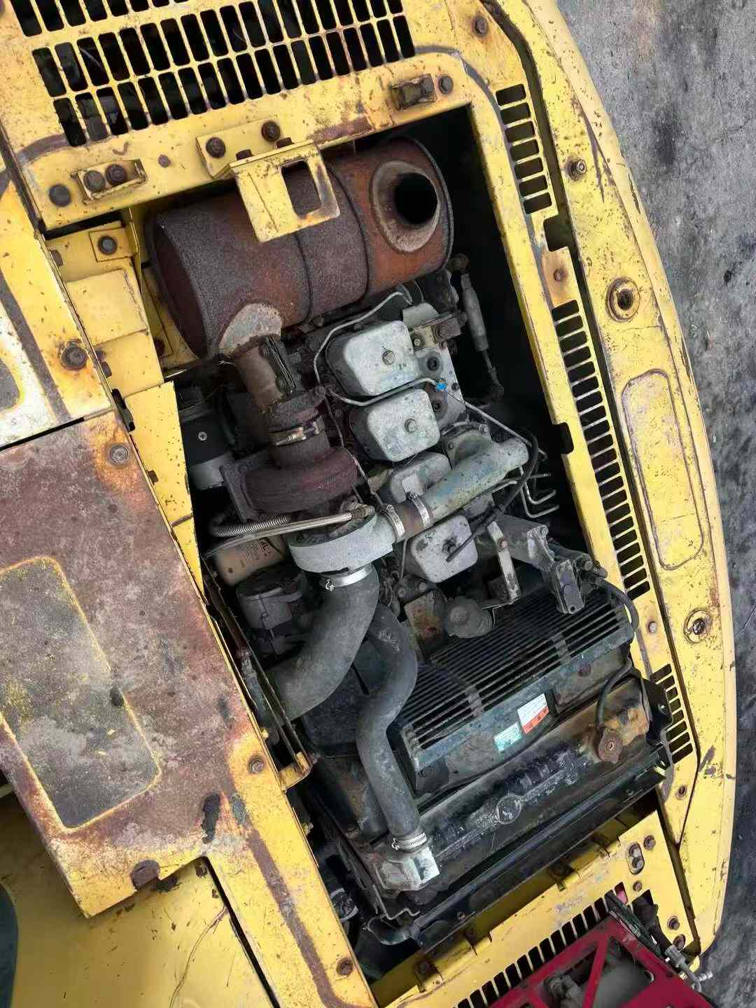 Used Komatsu PC120-6E Excavator 2016 Model / 4