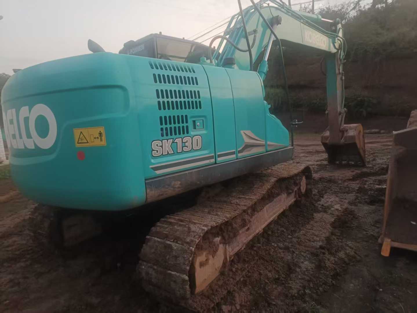 Used Kobelco SK130 Excavator 2025 Model / 3