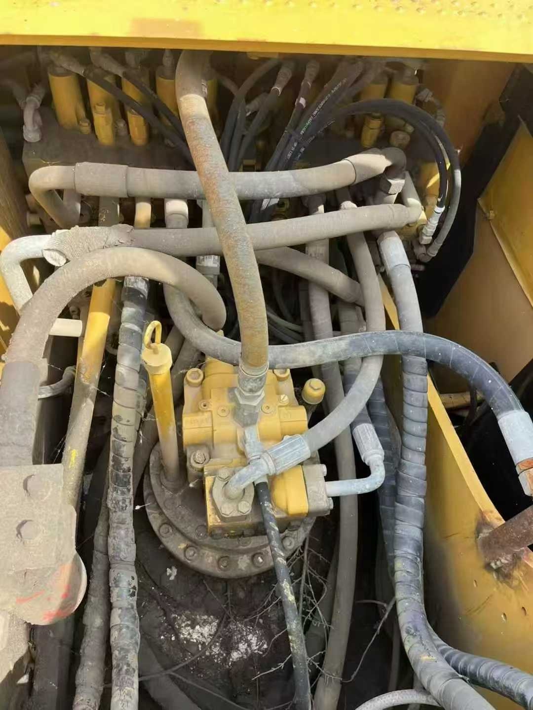 Used Caterpillar 320D Excavator 2016 Model / 6