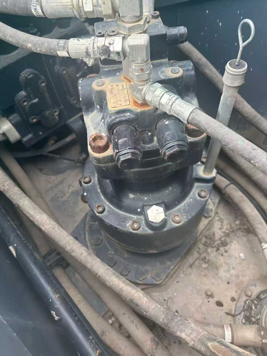 Used Kobelco SK210 Excavator 2016 Model / 6