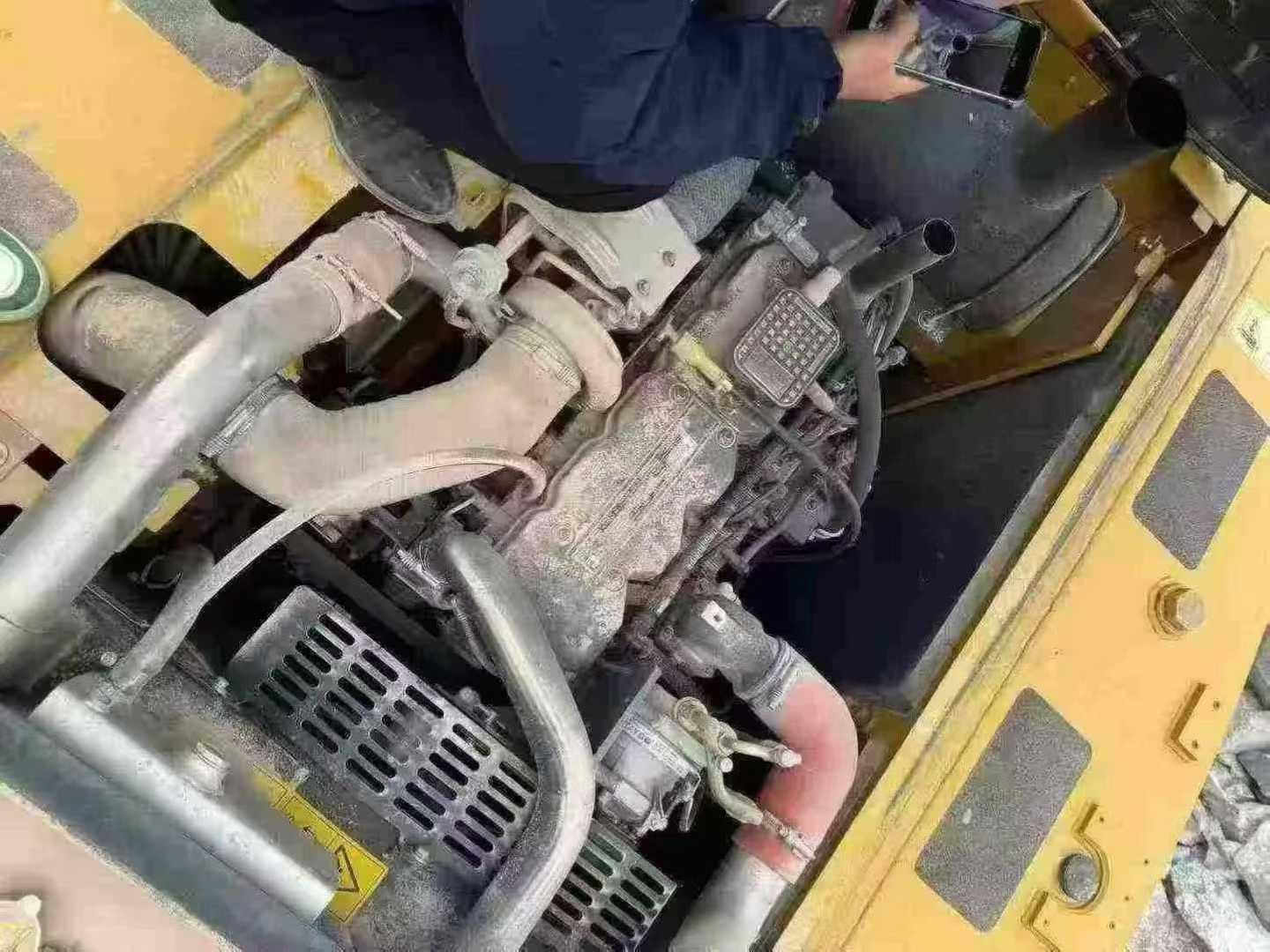 Used XCMG LW200 Excavator 2022 Model / 7