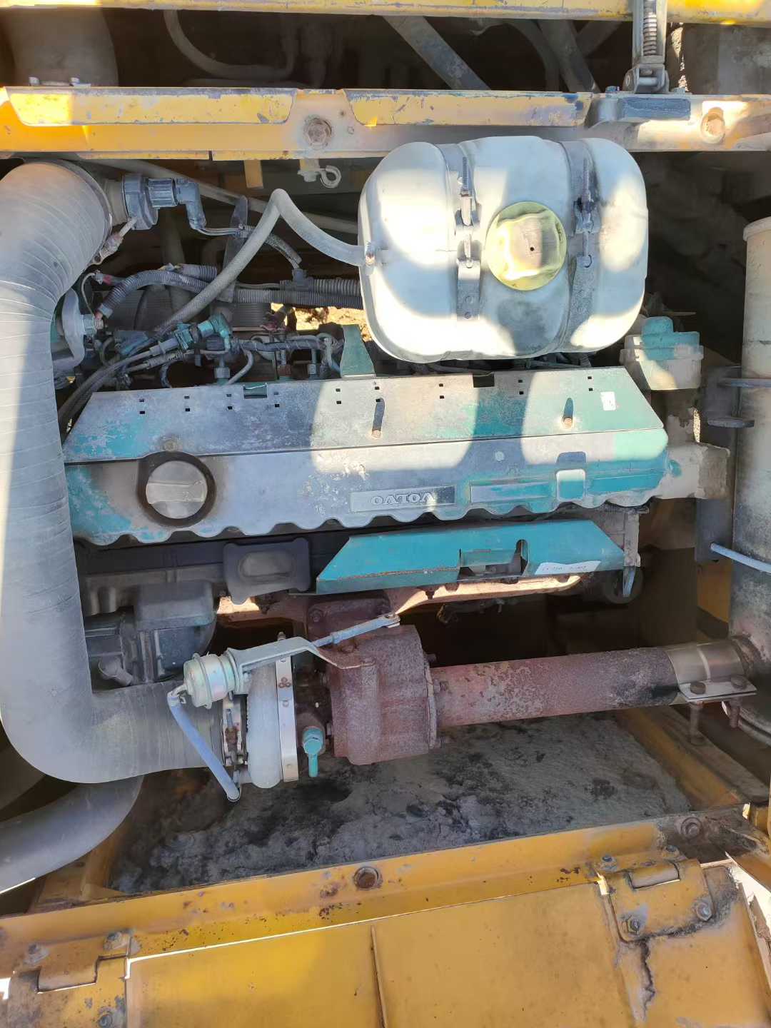 Used Volvo EW210C Excavator 2016 Model / 4