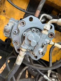 Buy Volvo EW210C Used Excavator / 7 Used Volvo EW210C Excavator 2016 Model / 7