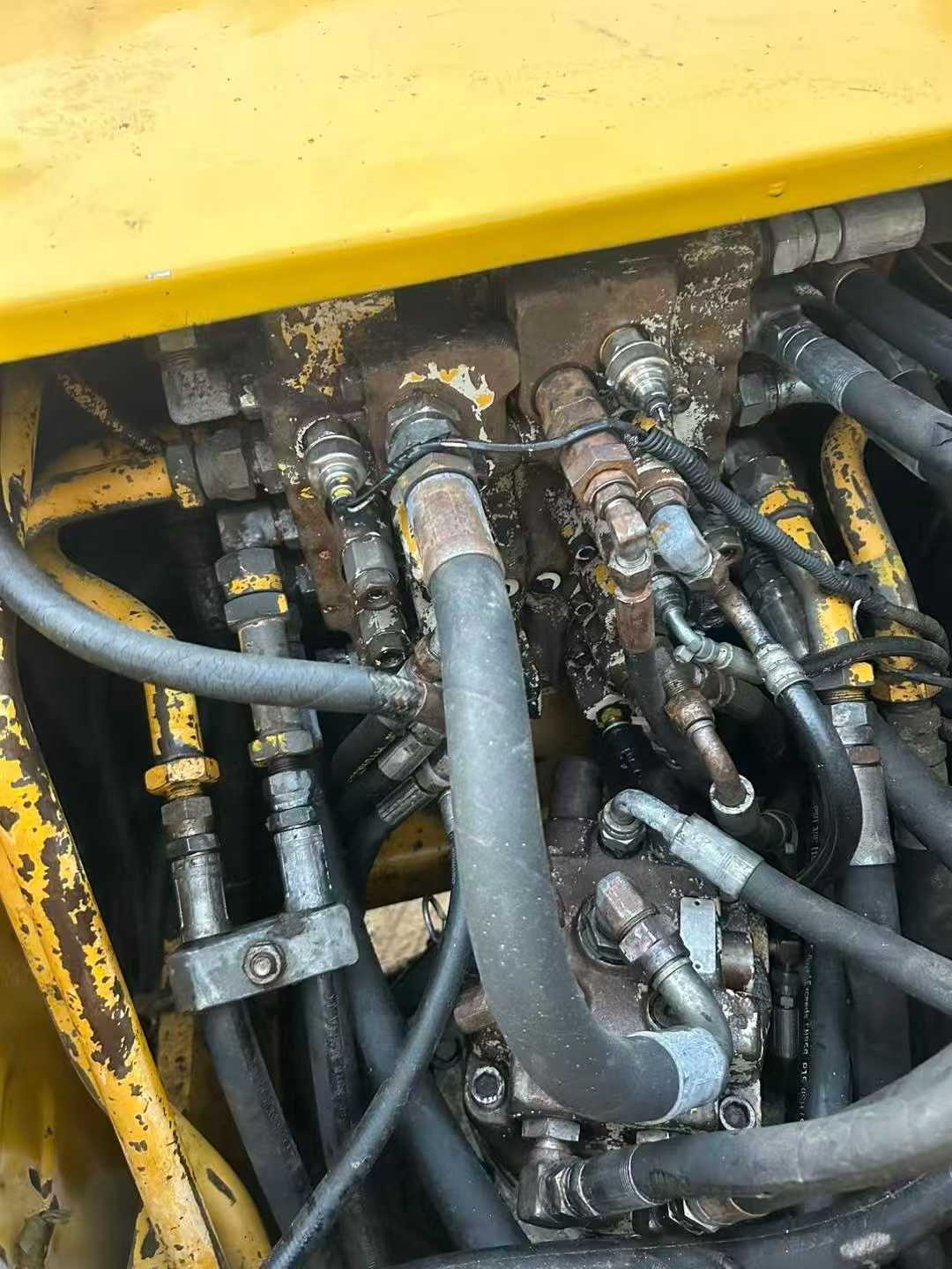 Used Kato HD510 Excavator 2016 Model / 6