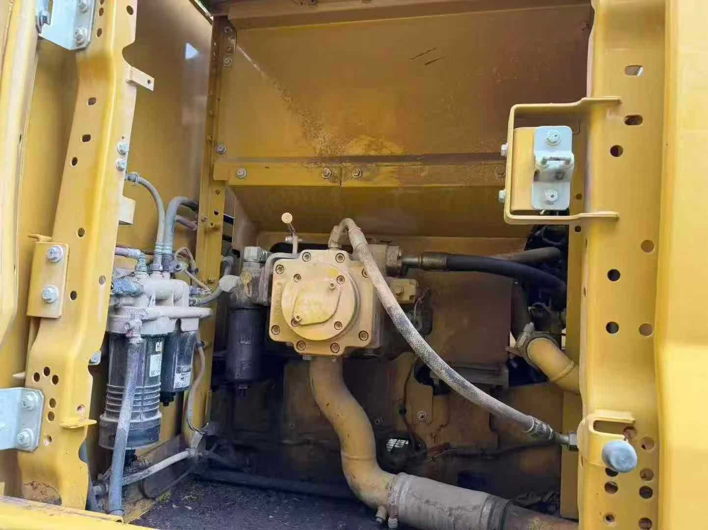 Used Caterpillar 320GC Excavator 2020 Model / 8