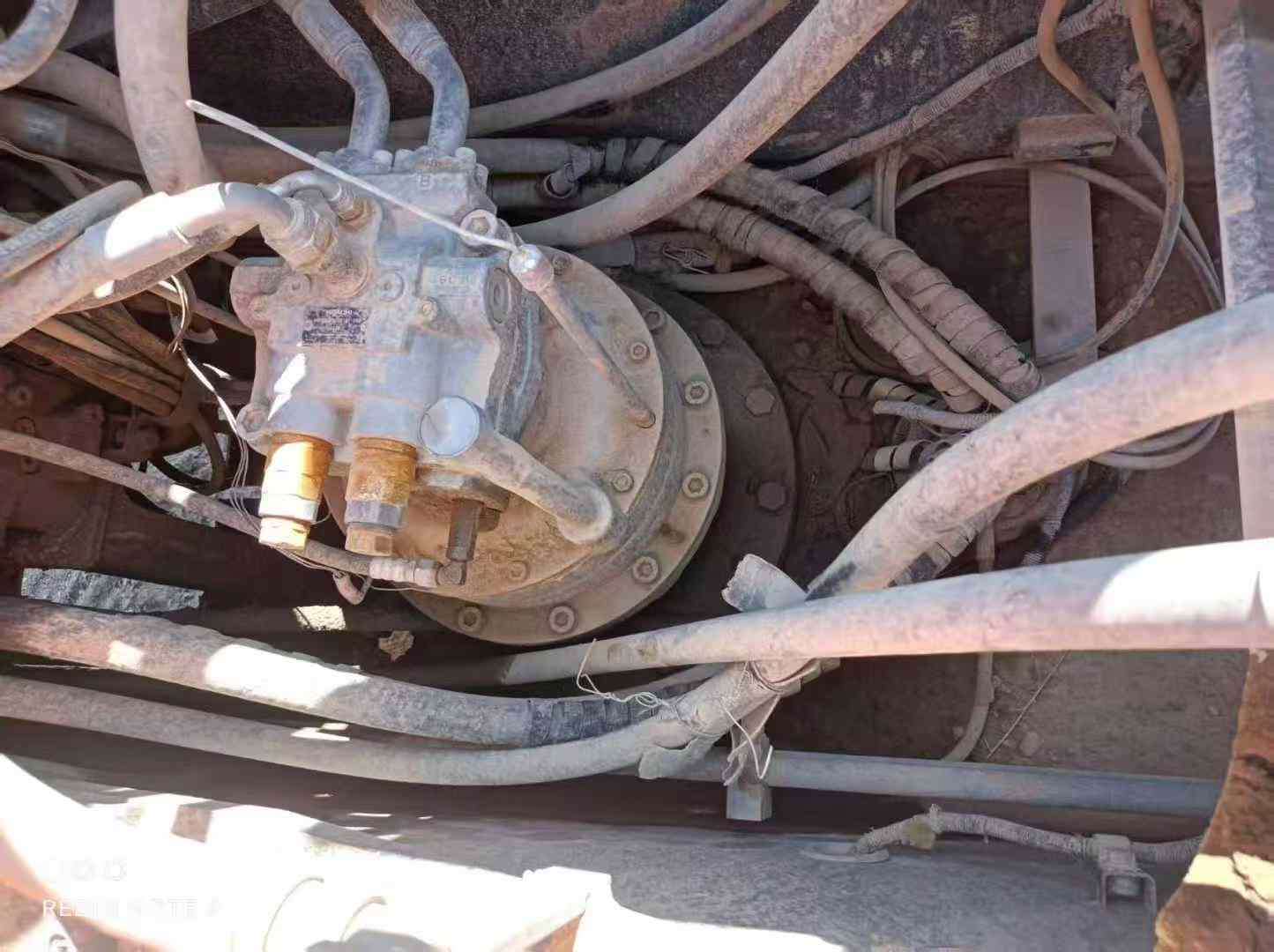 Used Hitachi ZX240 Excavator 2016 Model / 3