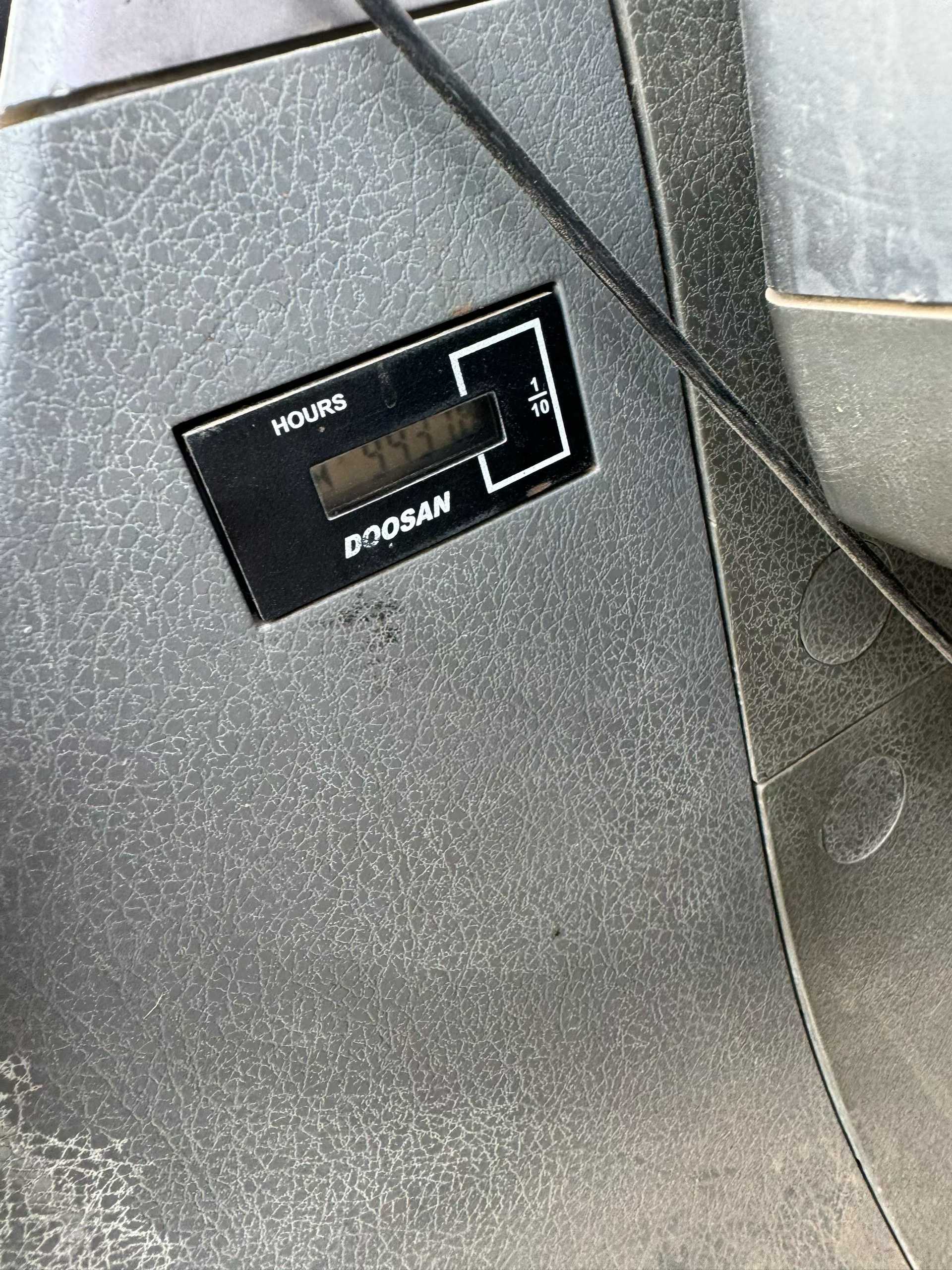 Used Doosan DX15 Excavator 2017 Model / 9