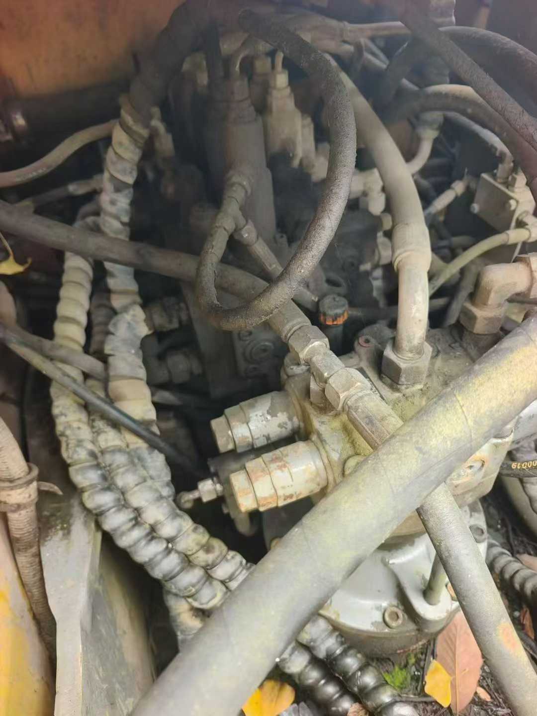 Used XCMG XE150 Excavator 2013 Model / 6