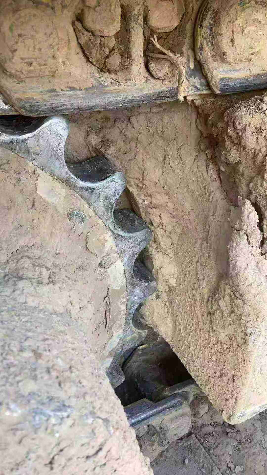 Used Komatsu PC200 Excavator 2014 Model / 7