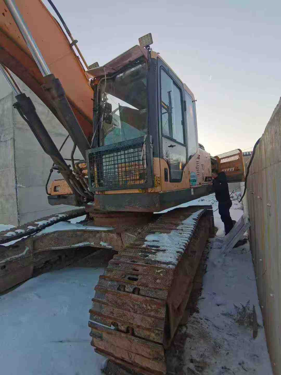 Used Sany SY85 Excavator 2012 Model