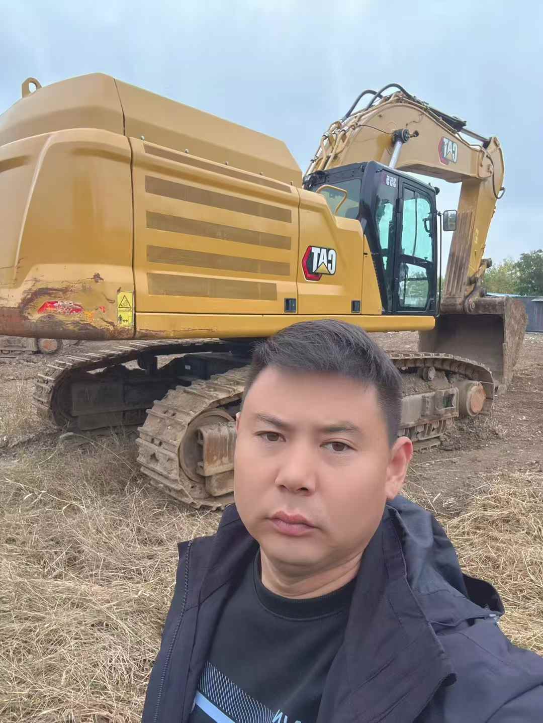 Used Caterpillar CAT355  Excavator 2022 Model / 4