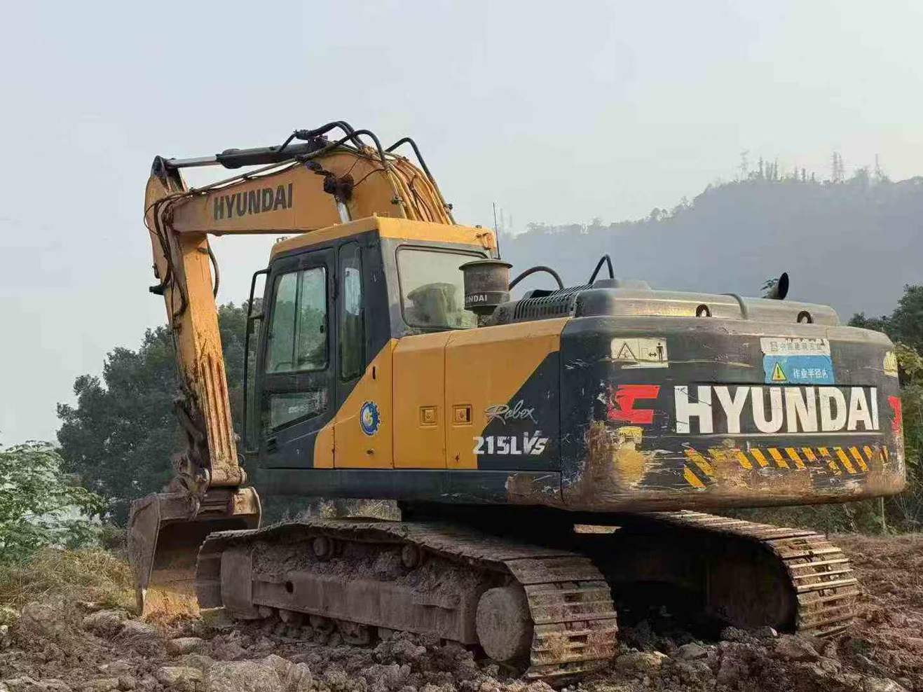 Used Hyundai R215VS Excavator 2019 Model / 2