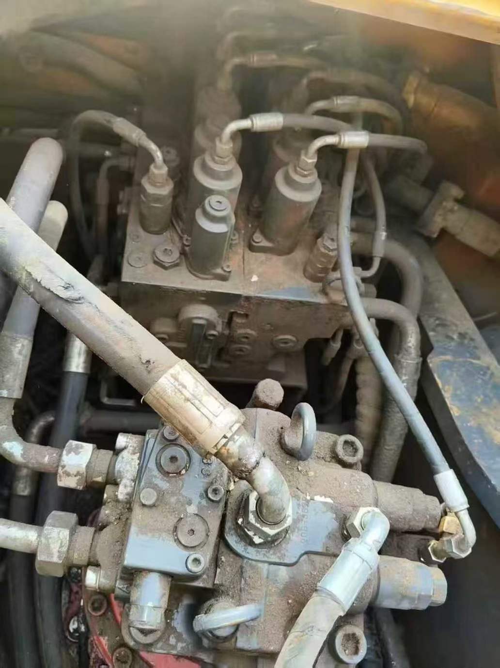 Used XCMG XE270GK Excavator 2020 Model / 3