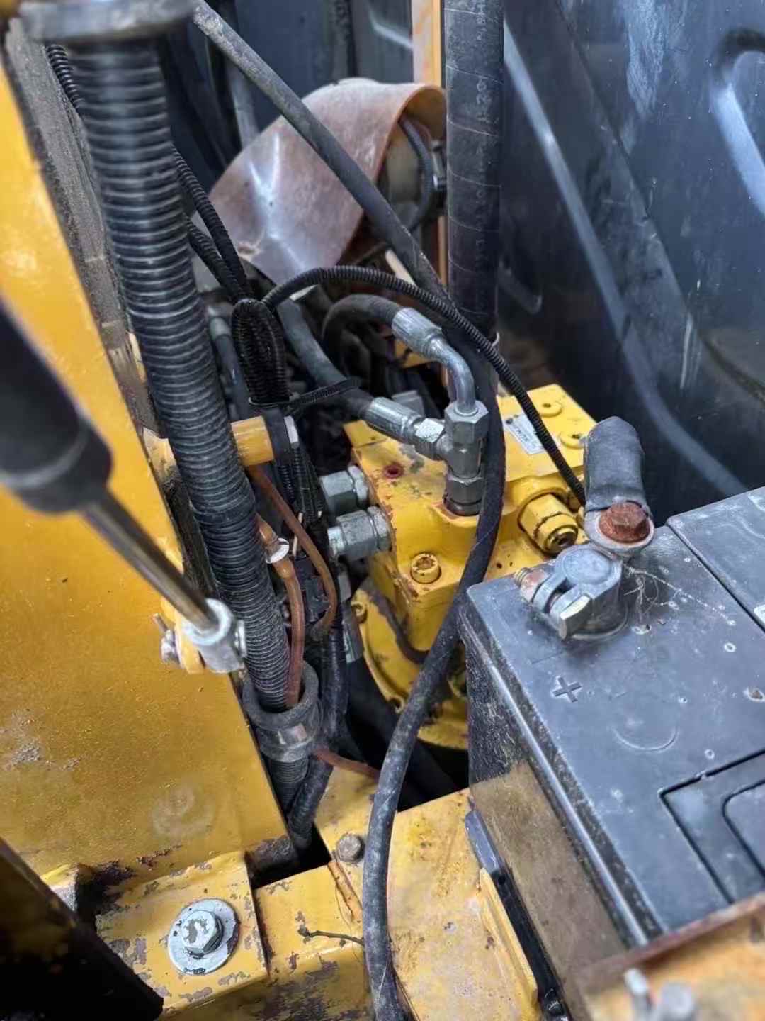 Used XCMG XE60 Excavator 2018 Model / 8