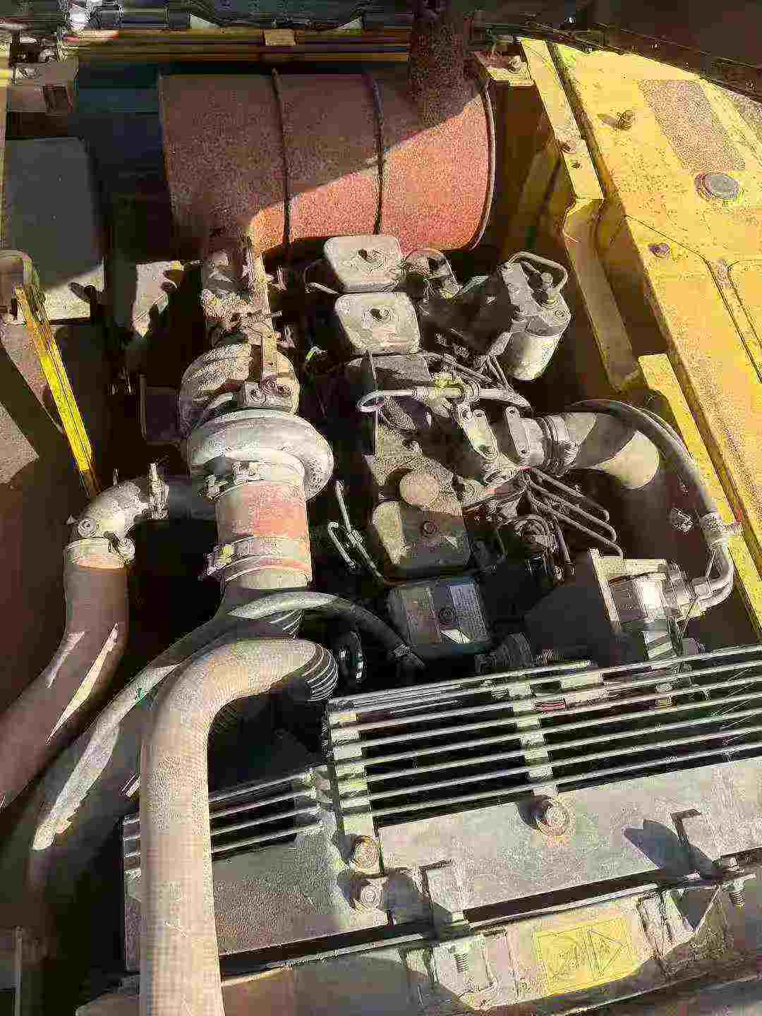 Used Komatsu PW200-7 Excavator 2016 Model / 9