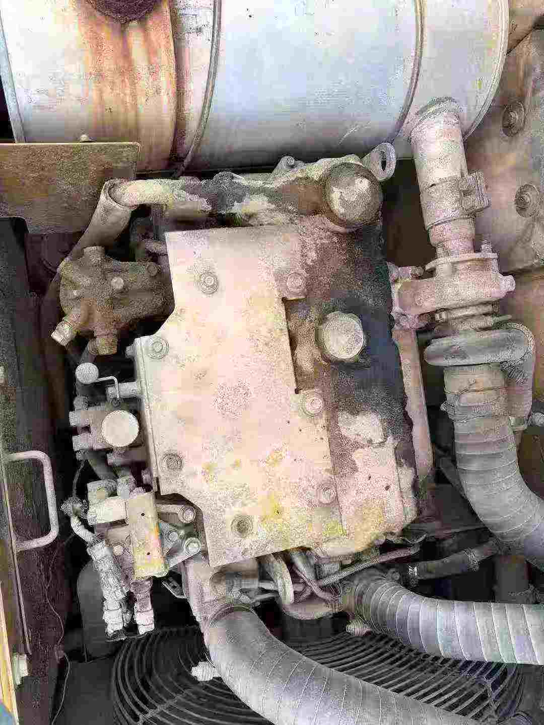 Used Caterpillar CT18 Excavator 2012 Model / 8