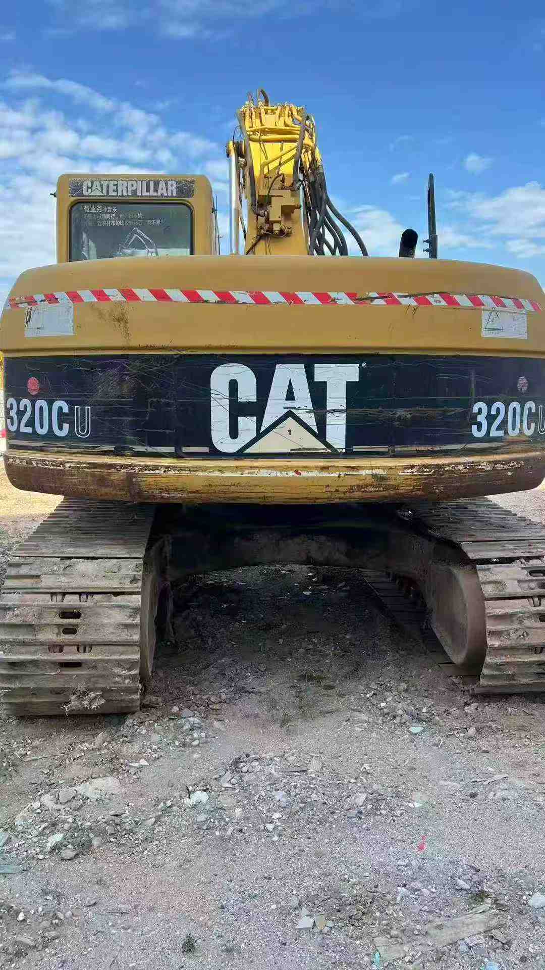 Used Caterpillar 320C Excavator 2016 Model / 3