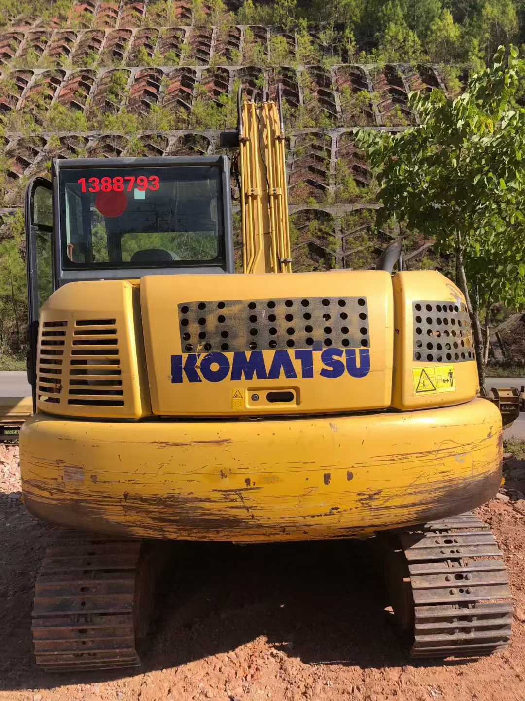 Used Komatsu PC70-8 Excavator 2017 Model / 2