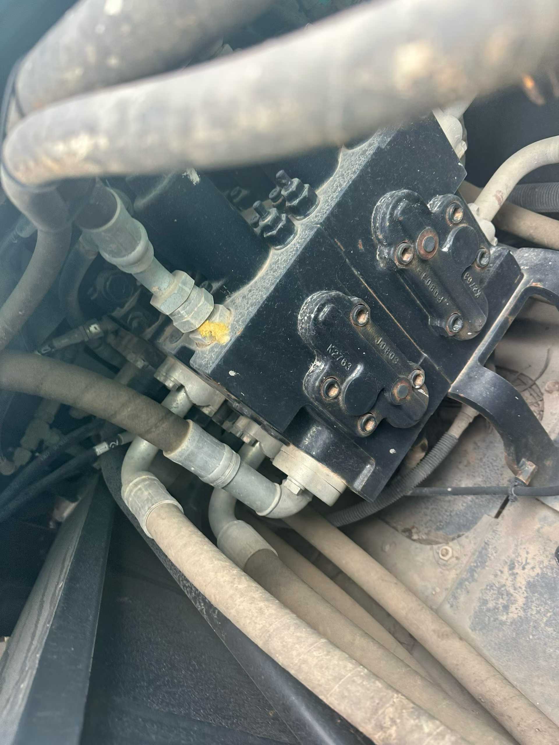 Used Kobelco SK210LC-10 Excavator 2020 Model / 2