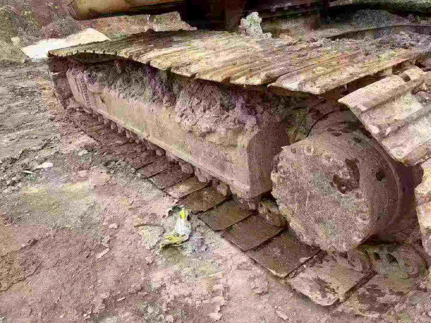 Used Caterpillar CT18 Excavator 2012 Model / 5