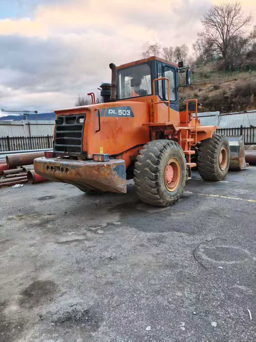 Used Doosan  DL507-9C Excavator 2016 Model / 2