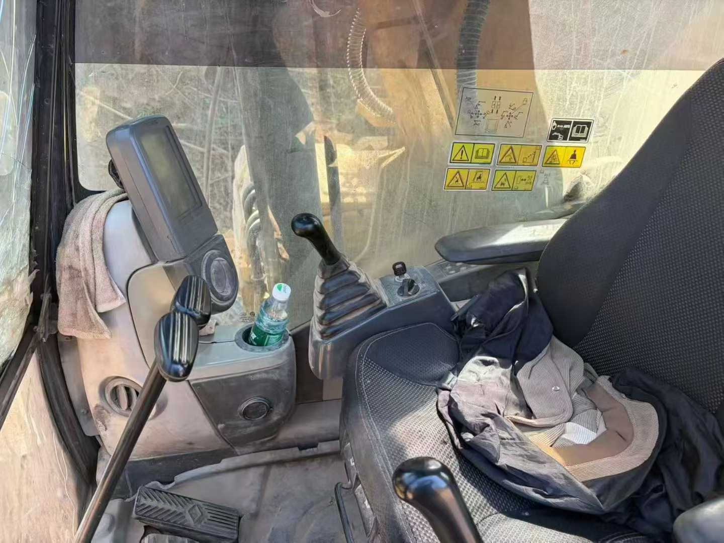 Used Caterpillar 323 Excavator 2013 Model / 5