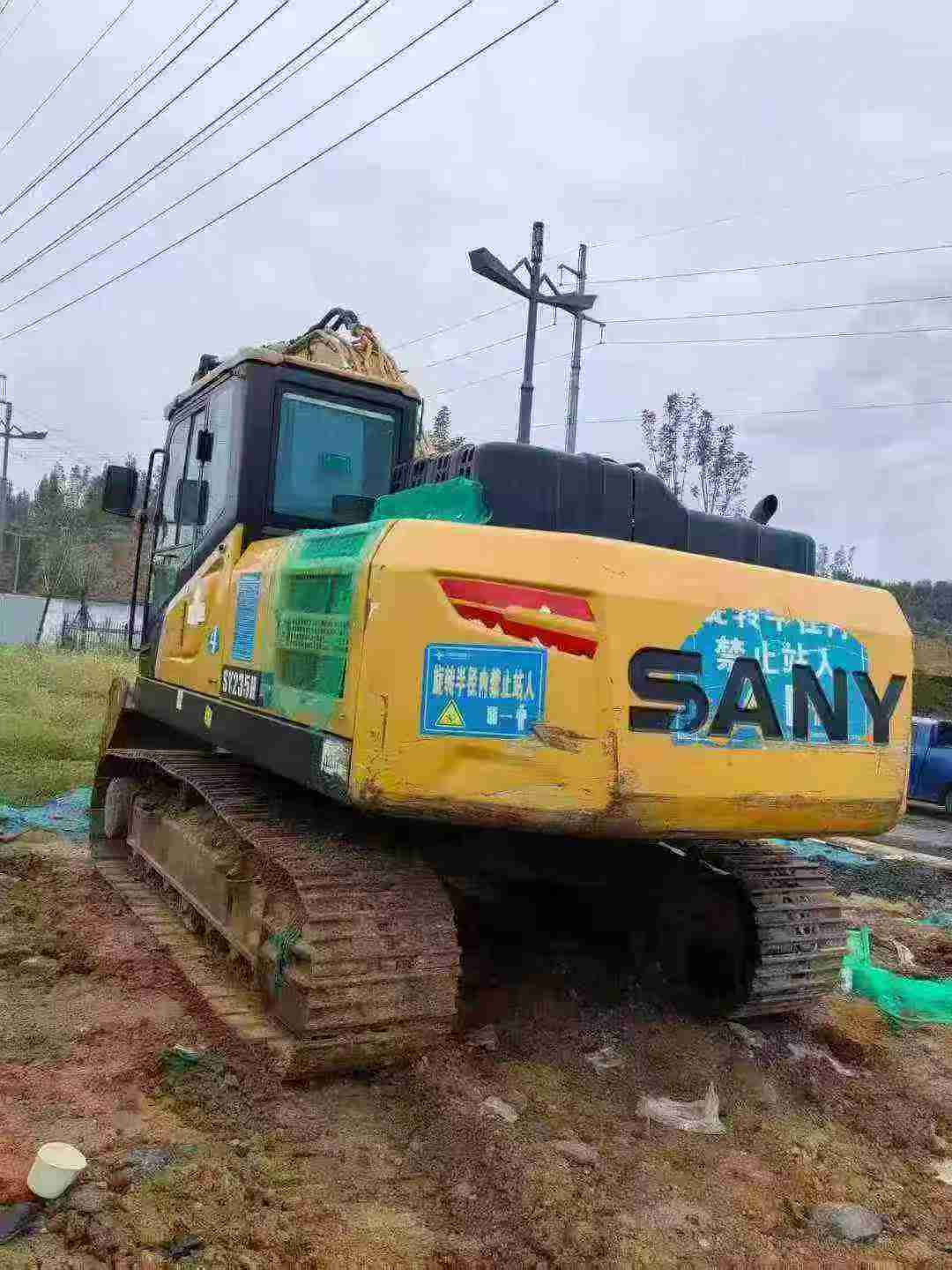Used Sany SY205H Excavator 2022 Model / 3