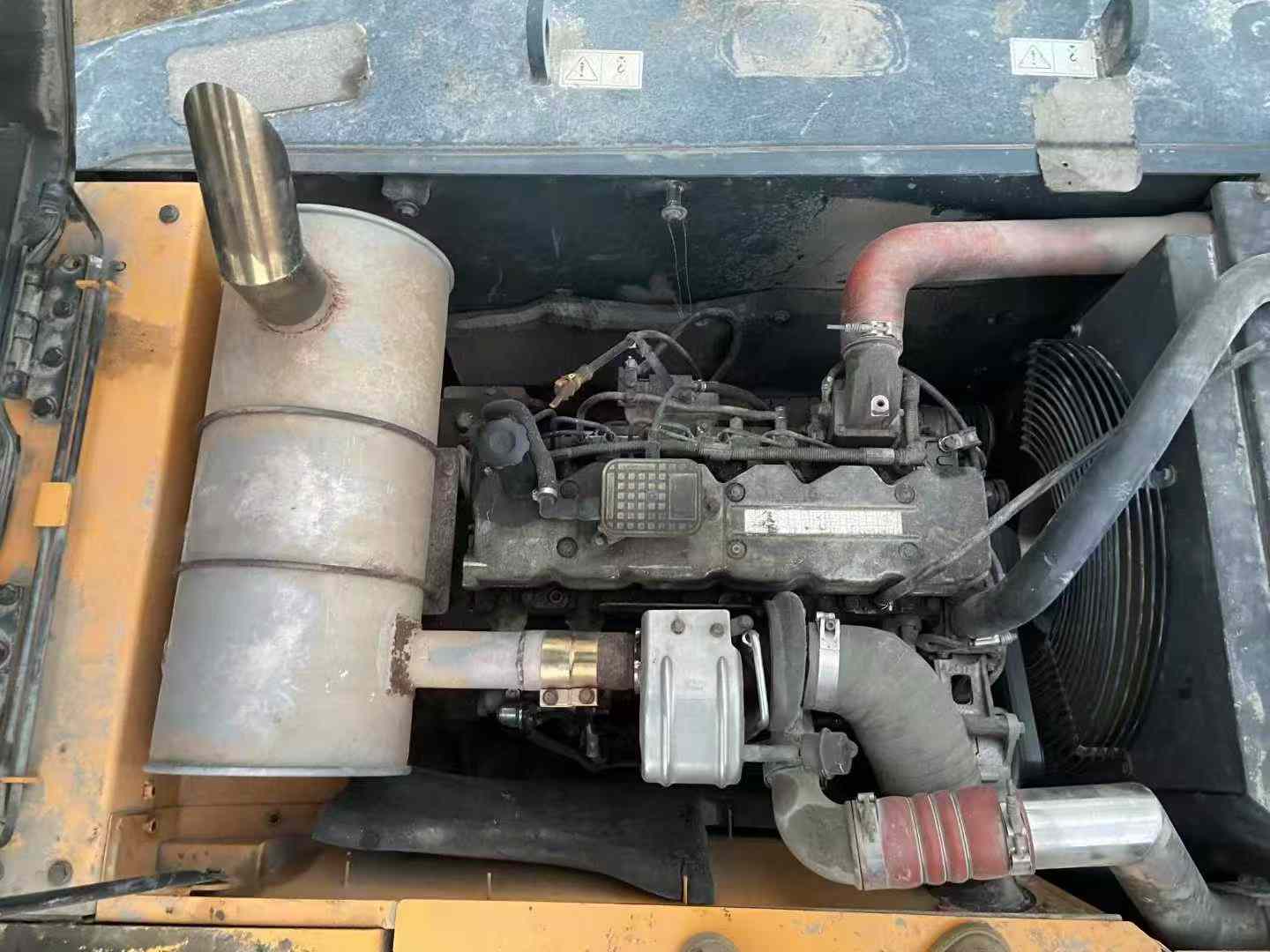 Used Hyundai R215VSN Excavator 2017 Model / 7