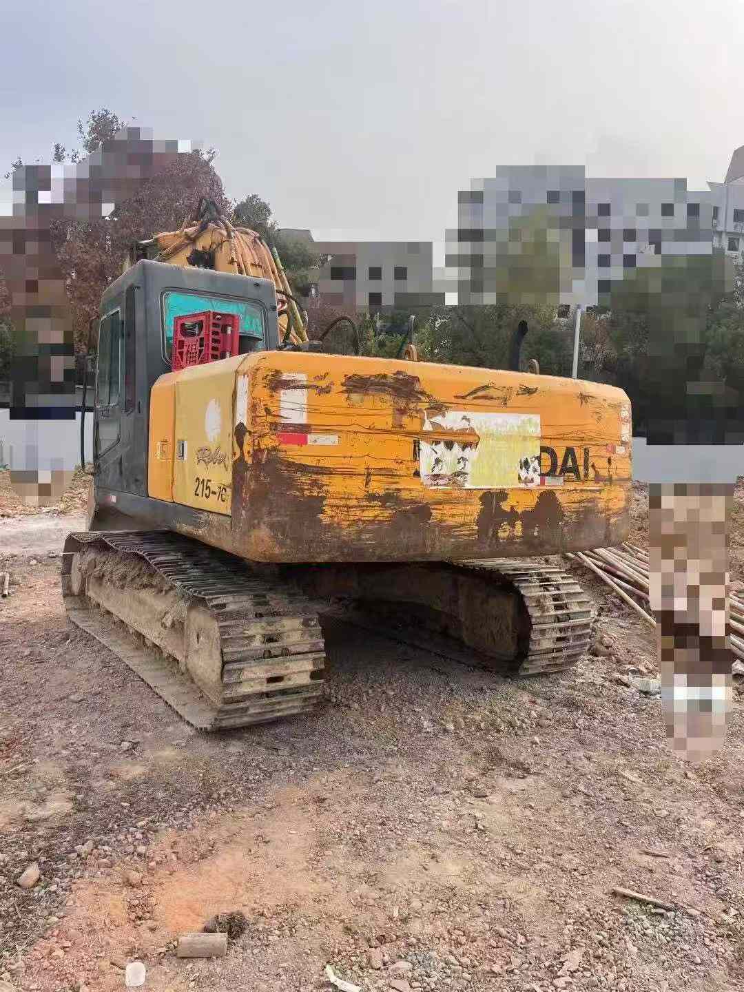 Used Hyundai R215-7 Excavator 2016 Model / 7