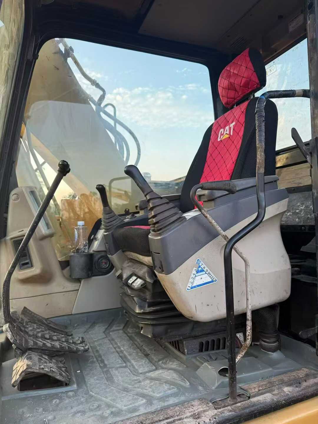 Used Caterpillar 311 Excavator 2016 Model / 3