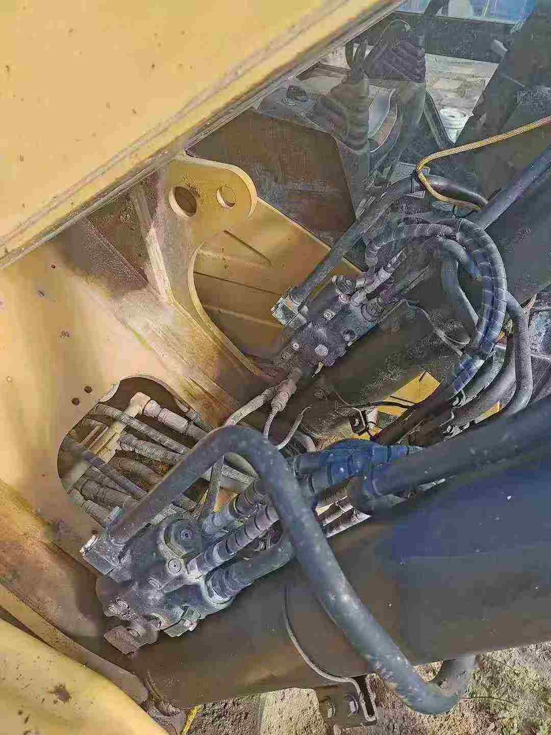 Used Caterpillar 320D Excavator 2016 Model / 6