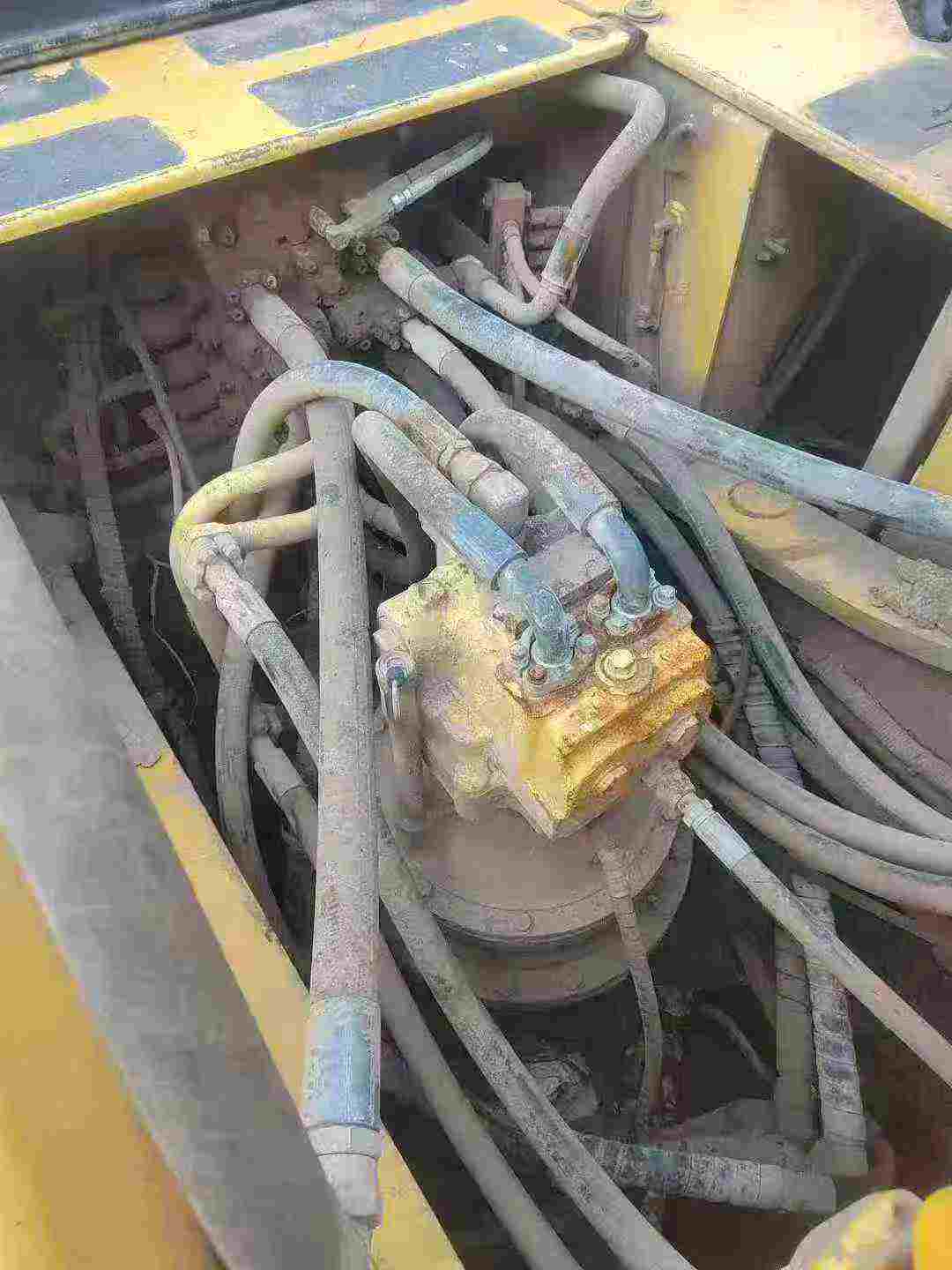 Used Komatsu PC60-7 Excavator 2012 Model / 6