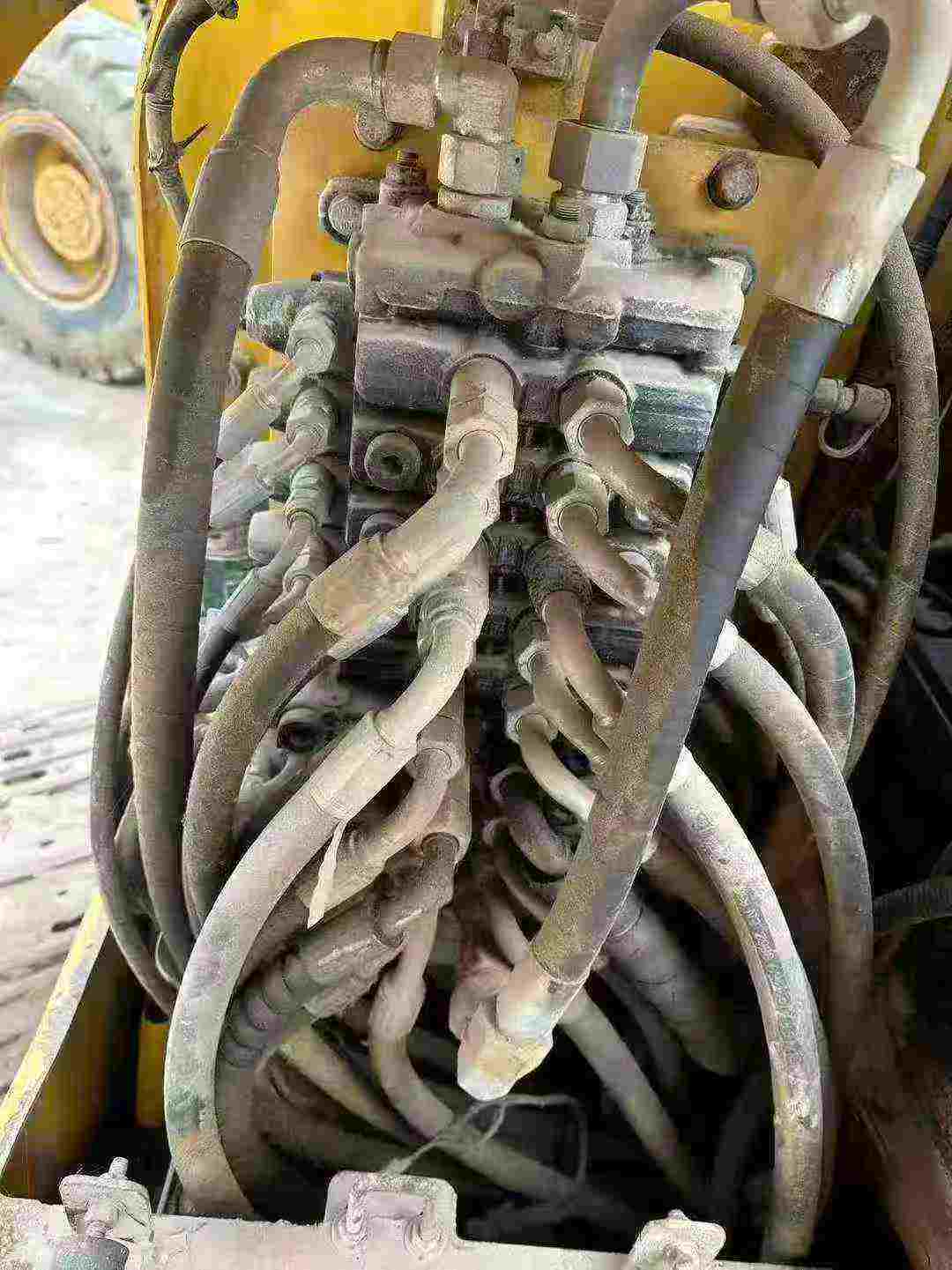 Used XCMG XE60 Excavator 2014 Model / 3