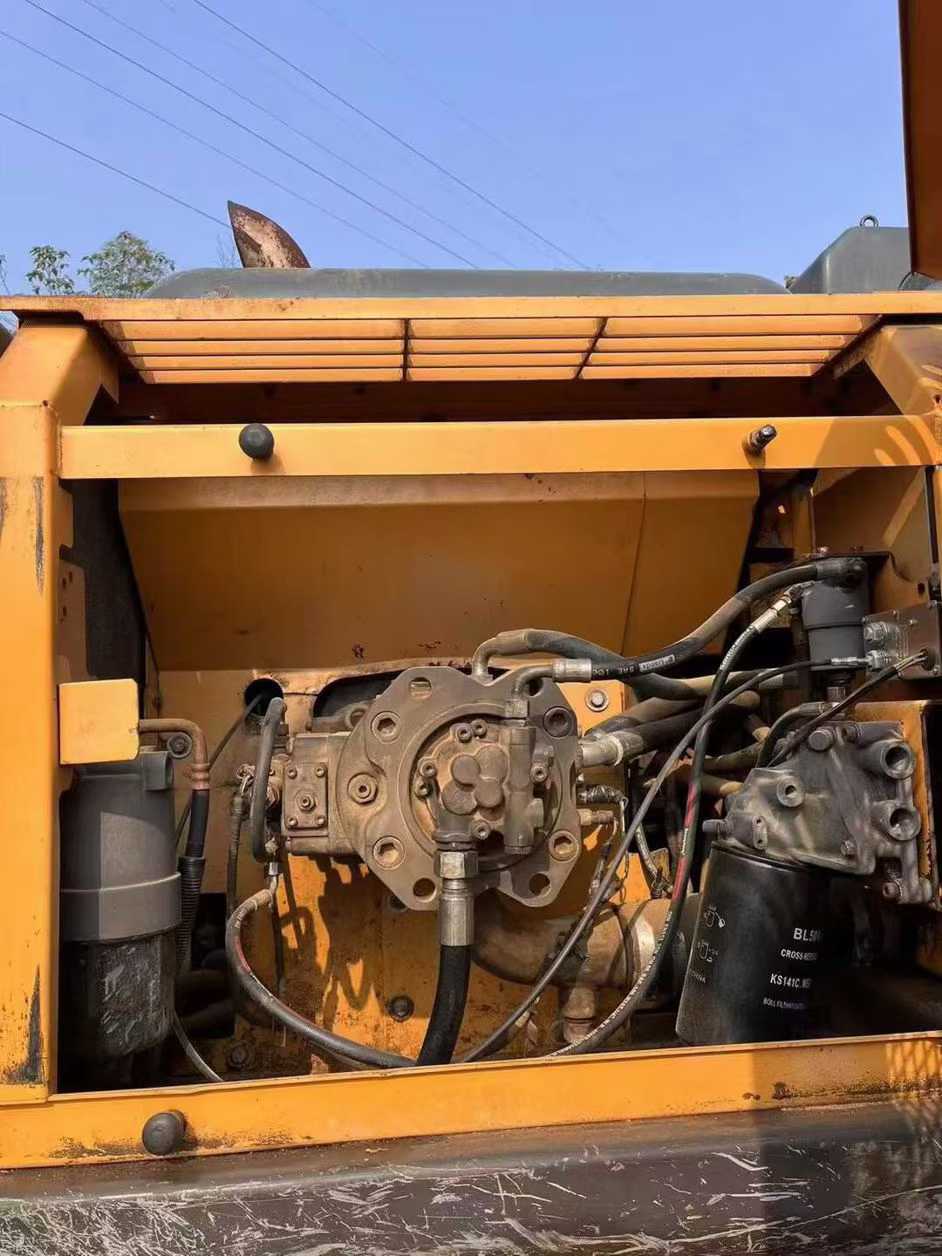 Used Sany SY215C-9 Excavator 2016 Model / 6