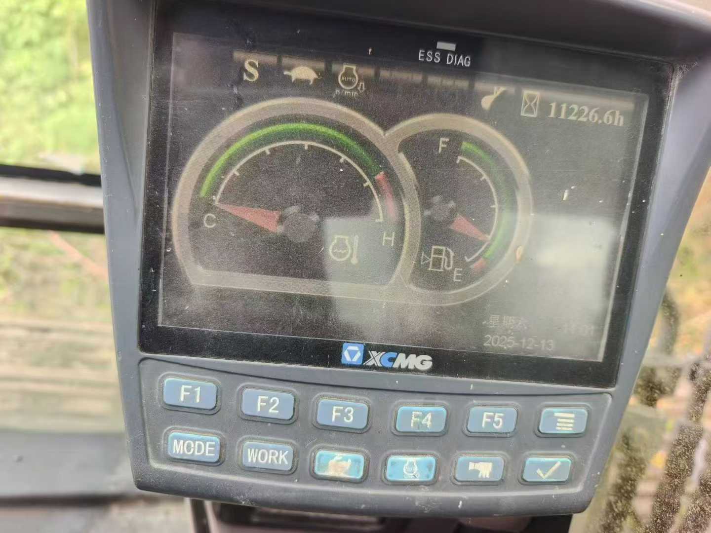 Used XCMG XE150 Excavator 2013 Model / 5