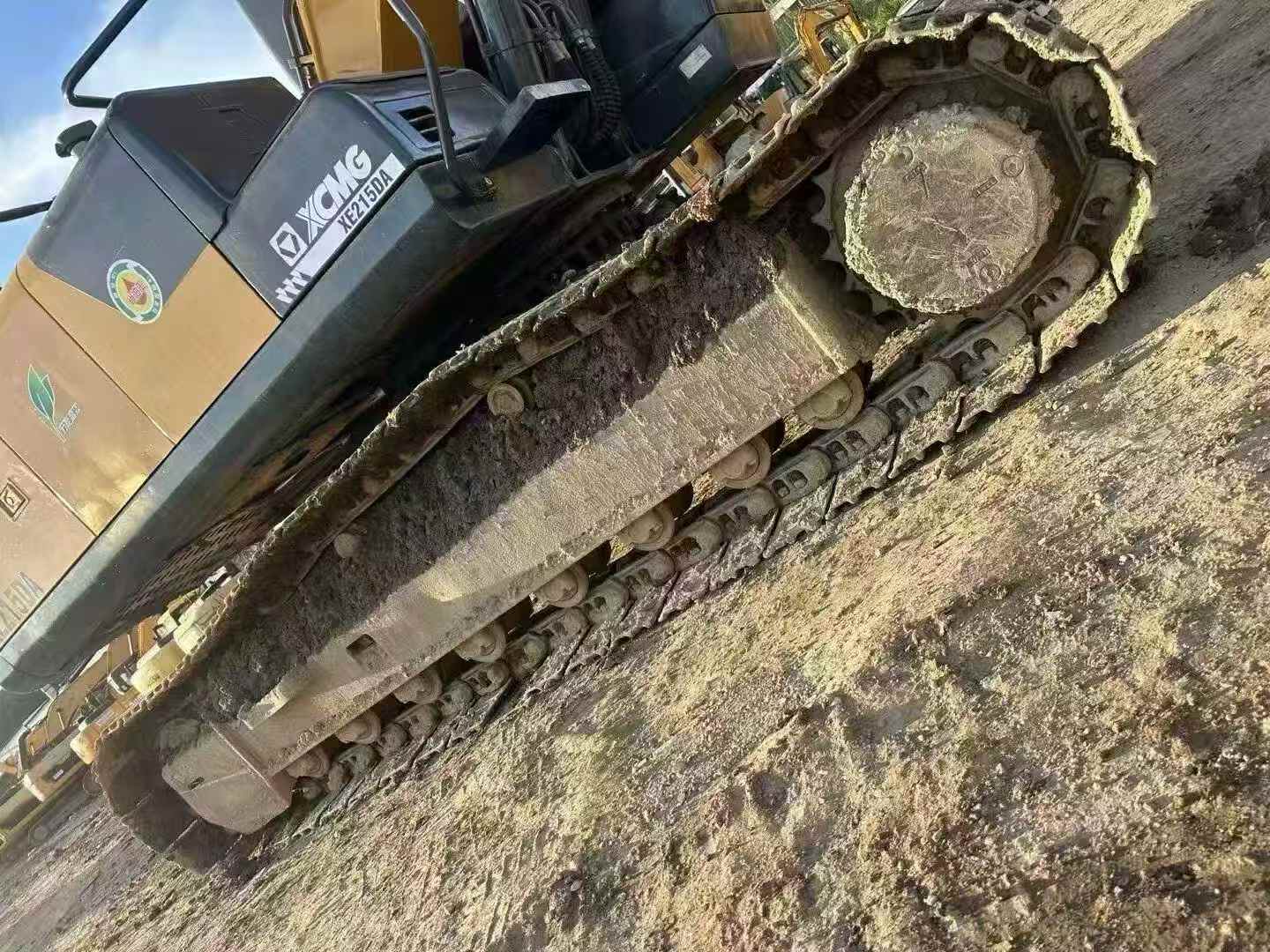 Used XCMG XE215 Excavator 2016 Model / 4