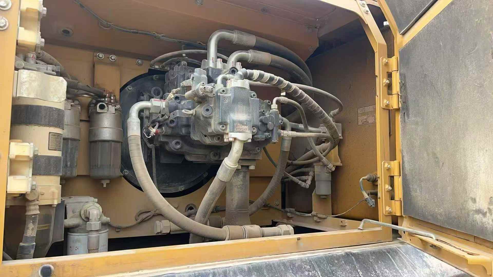 Used Sany SY85 Excavator 2020 Model / 4