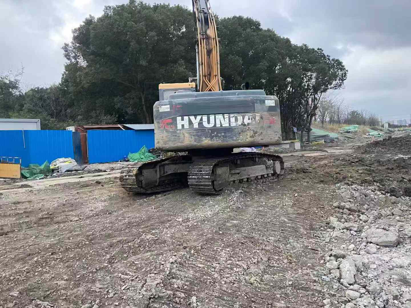 Used Hyundai R215VSN Excavator 2017 Model / 3
