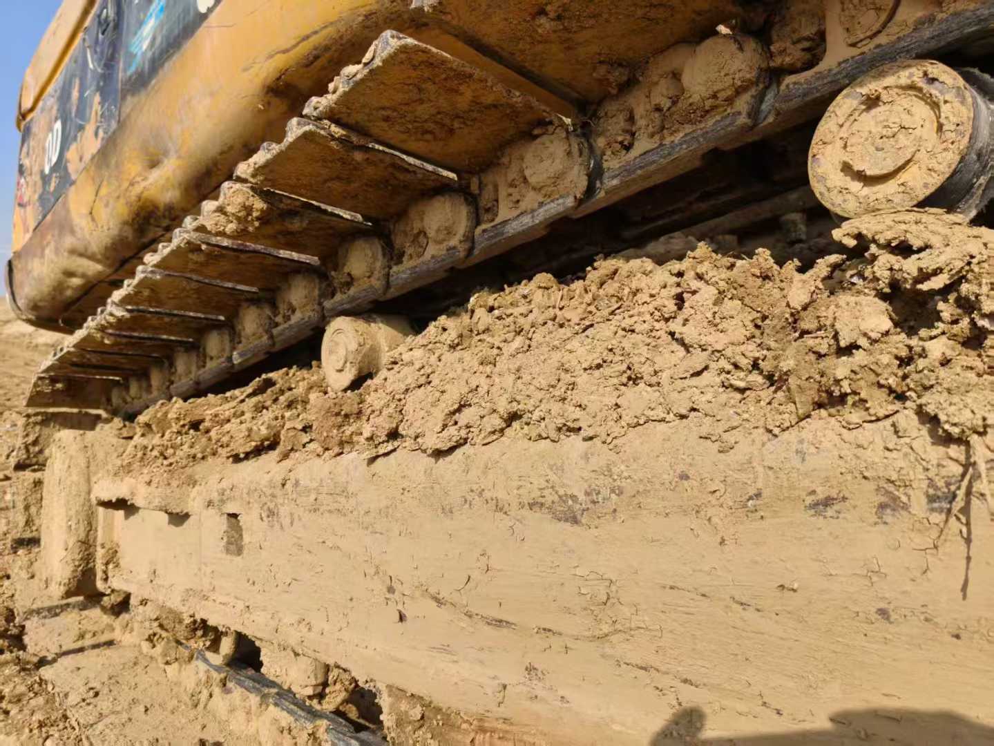 Used Caterpillar 320D Excavator 2011 Model / 8