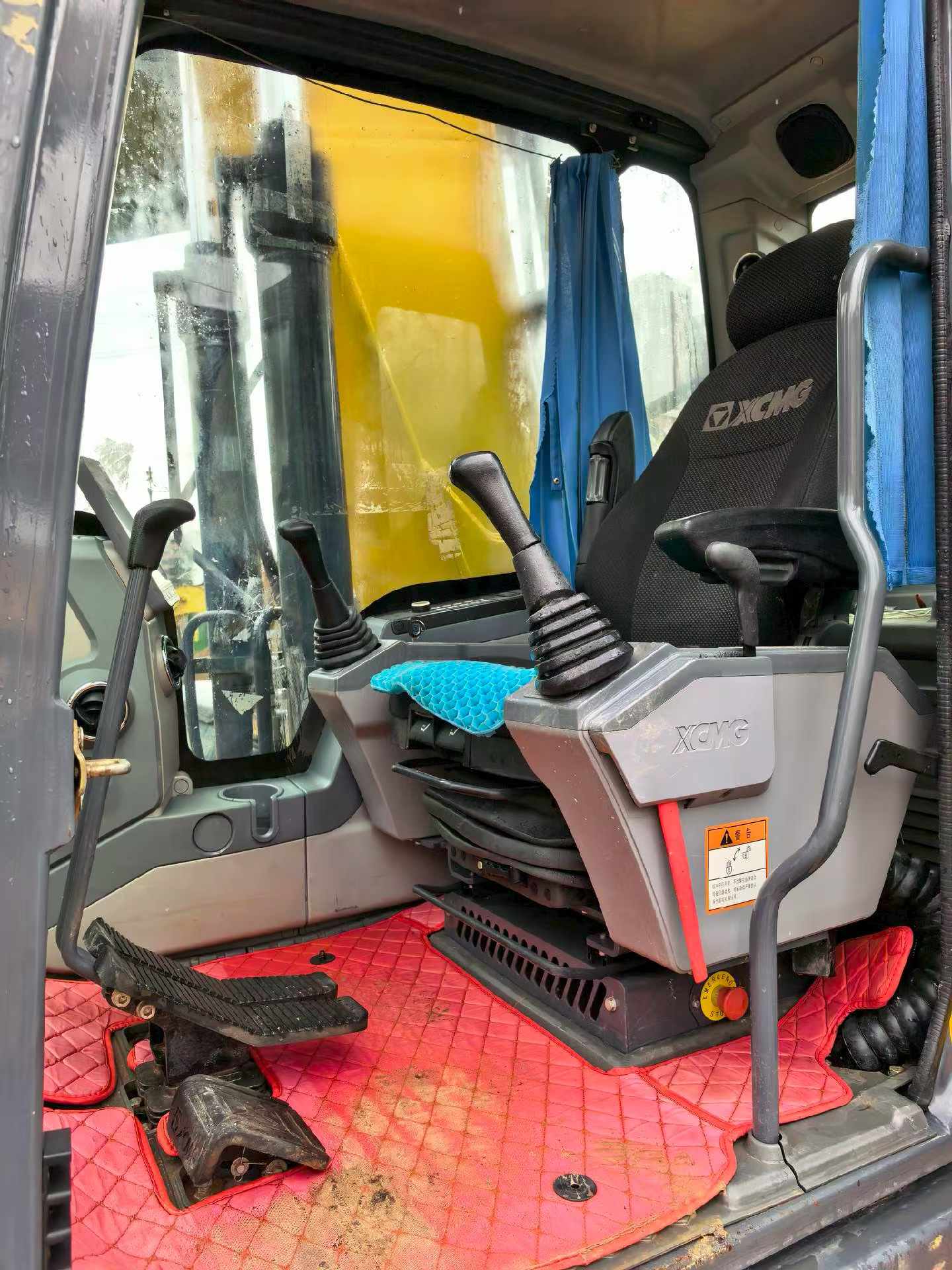 Used XCMG LW200 Excavator 2020 Model / 8