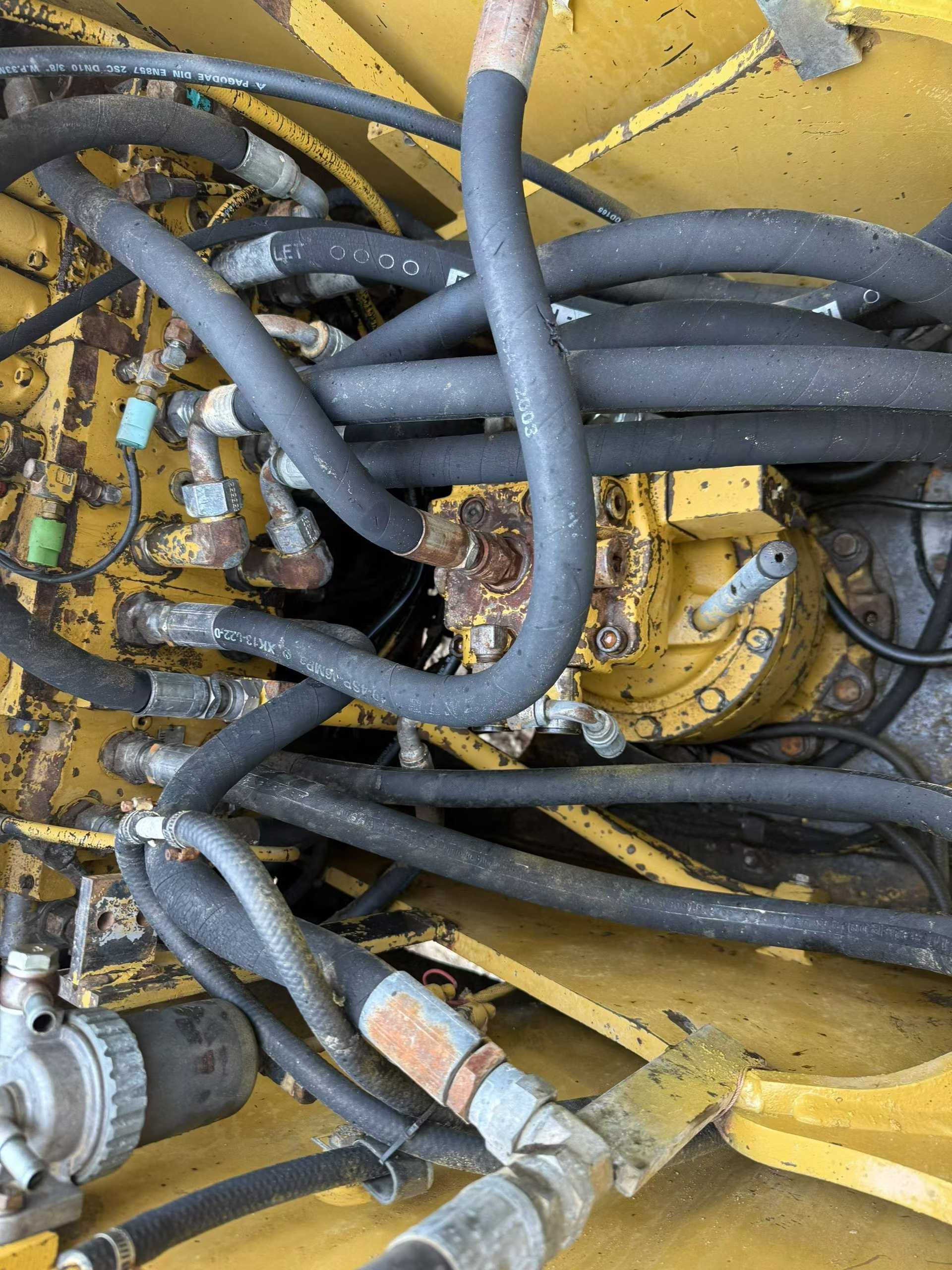 Used Caterpillar 312V2 Excavator 2016 Model / 5