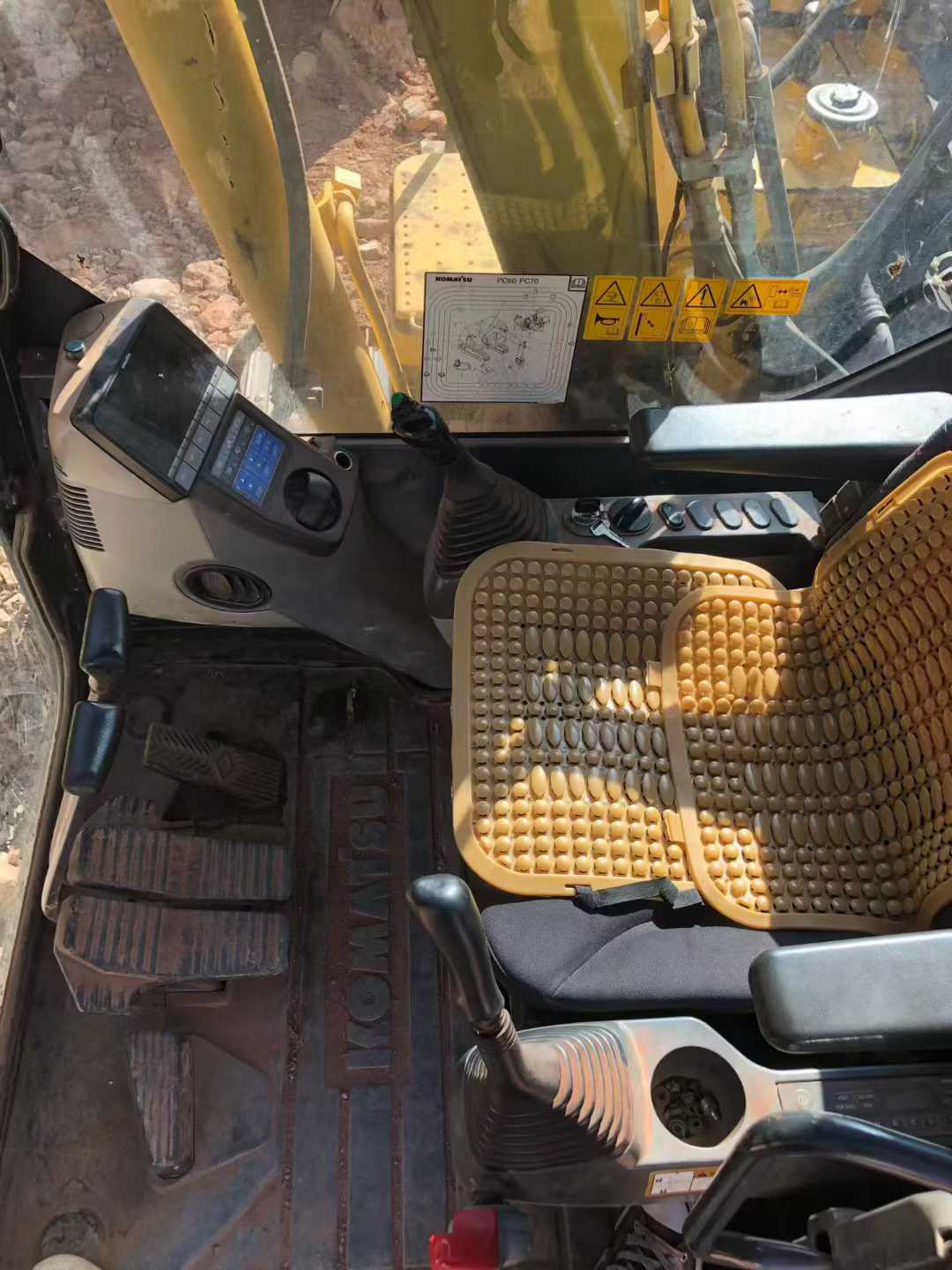 Used Komatsu PC70-8 Excavator 2017 Model / 7