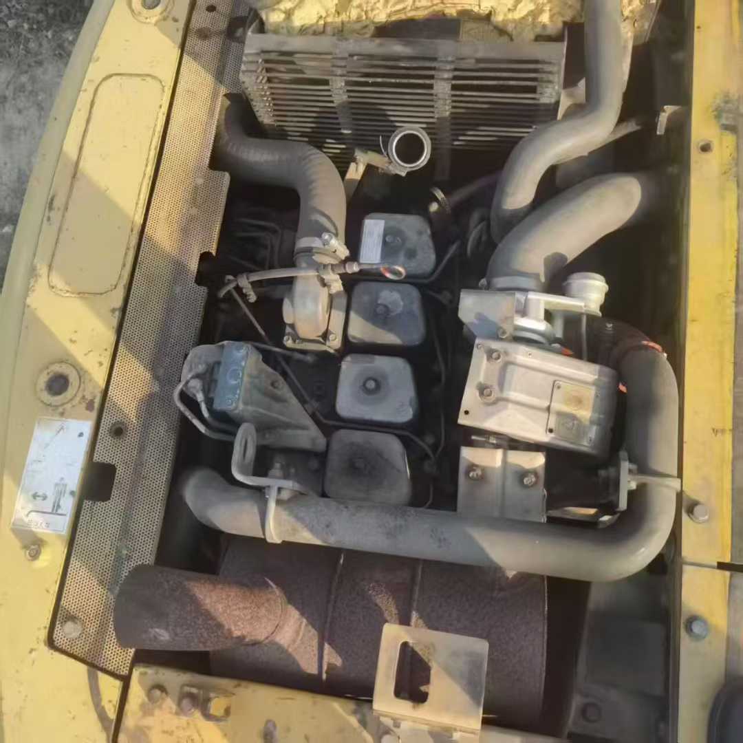 Used Komatsu PC120-6E Excavator 2016 Model / 5