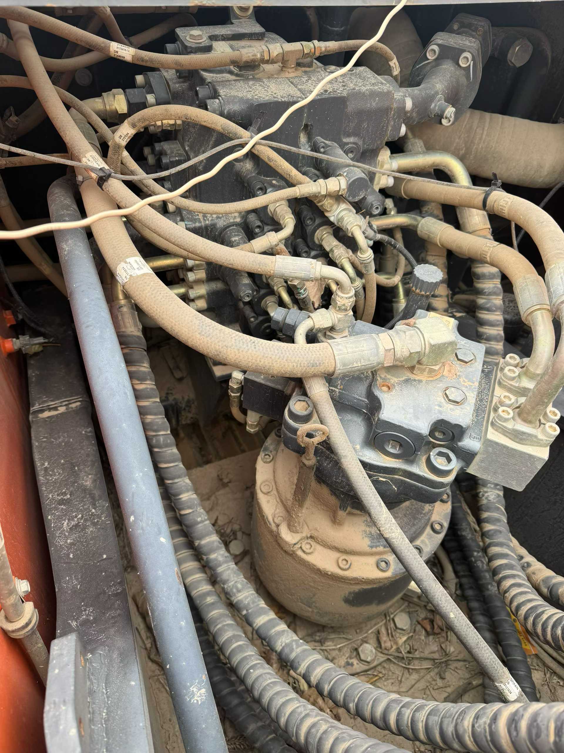 Used Doosan DX15 Excavator 2017 Model / 4