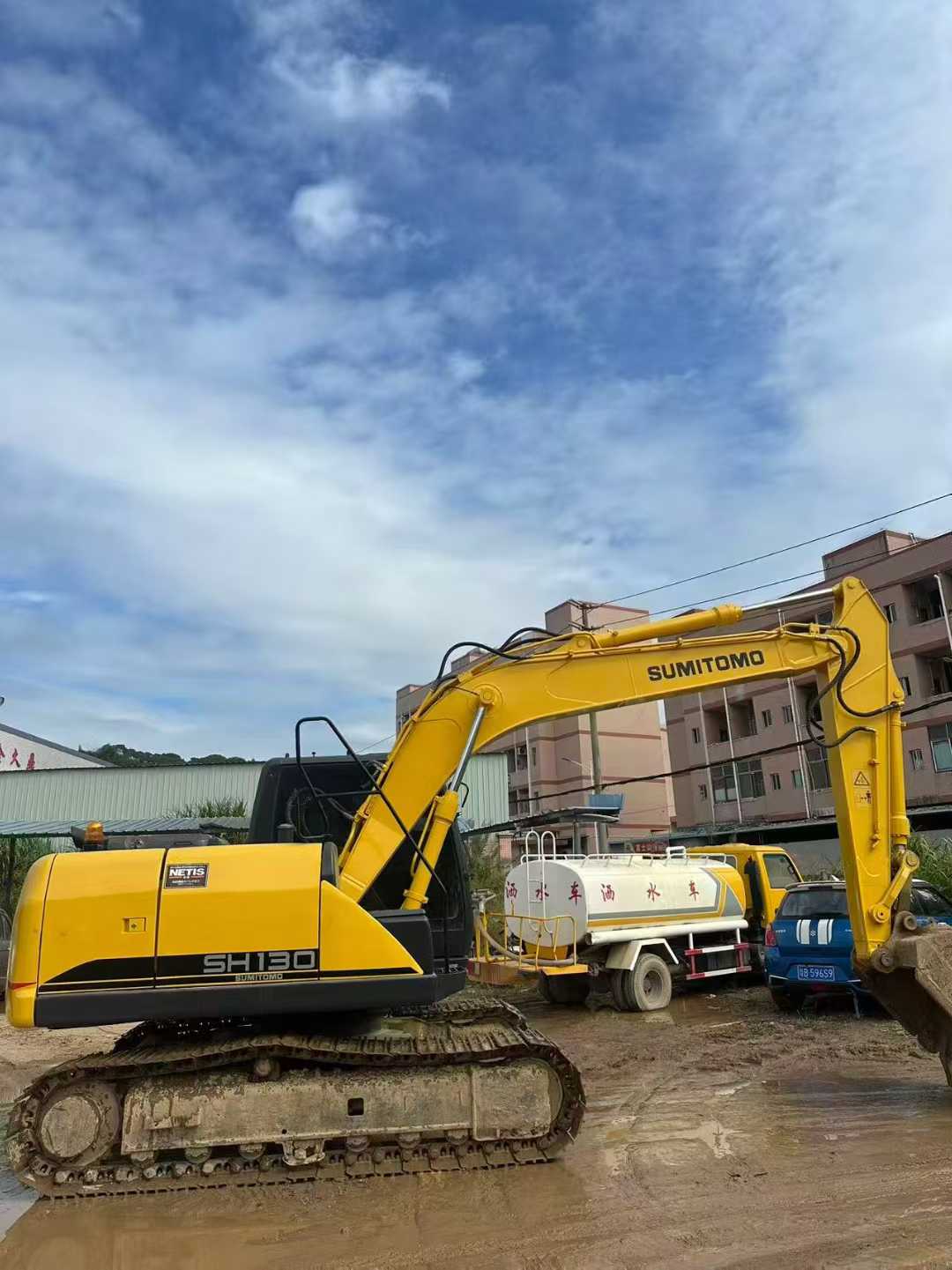 Used Sumitomo SH130-5 Excavator 2014 Model / 2
