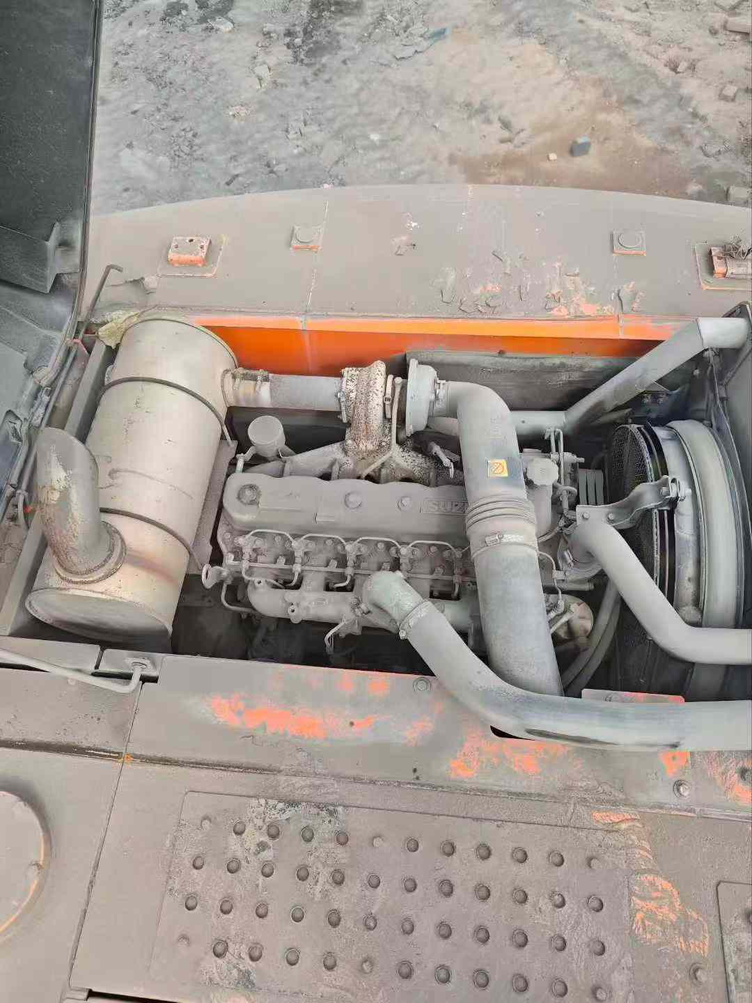 Used Hitachi ZX240-3 Excavator 2014 Model / 4