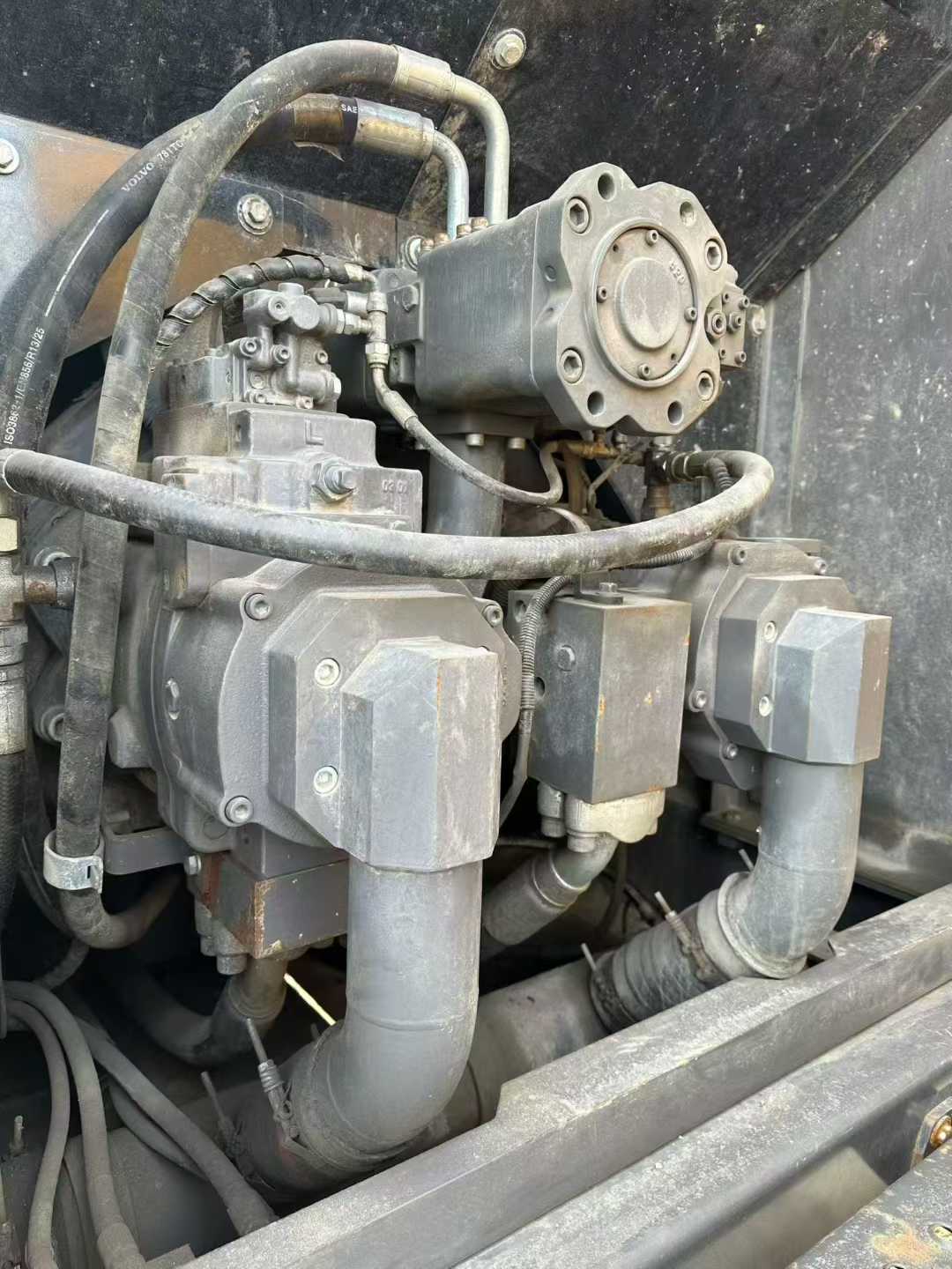 Used Volvo EW50 Excavator 2016 Model / 5