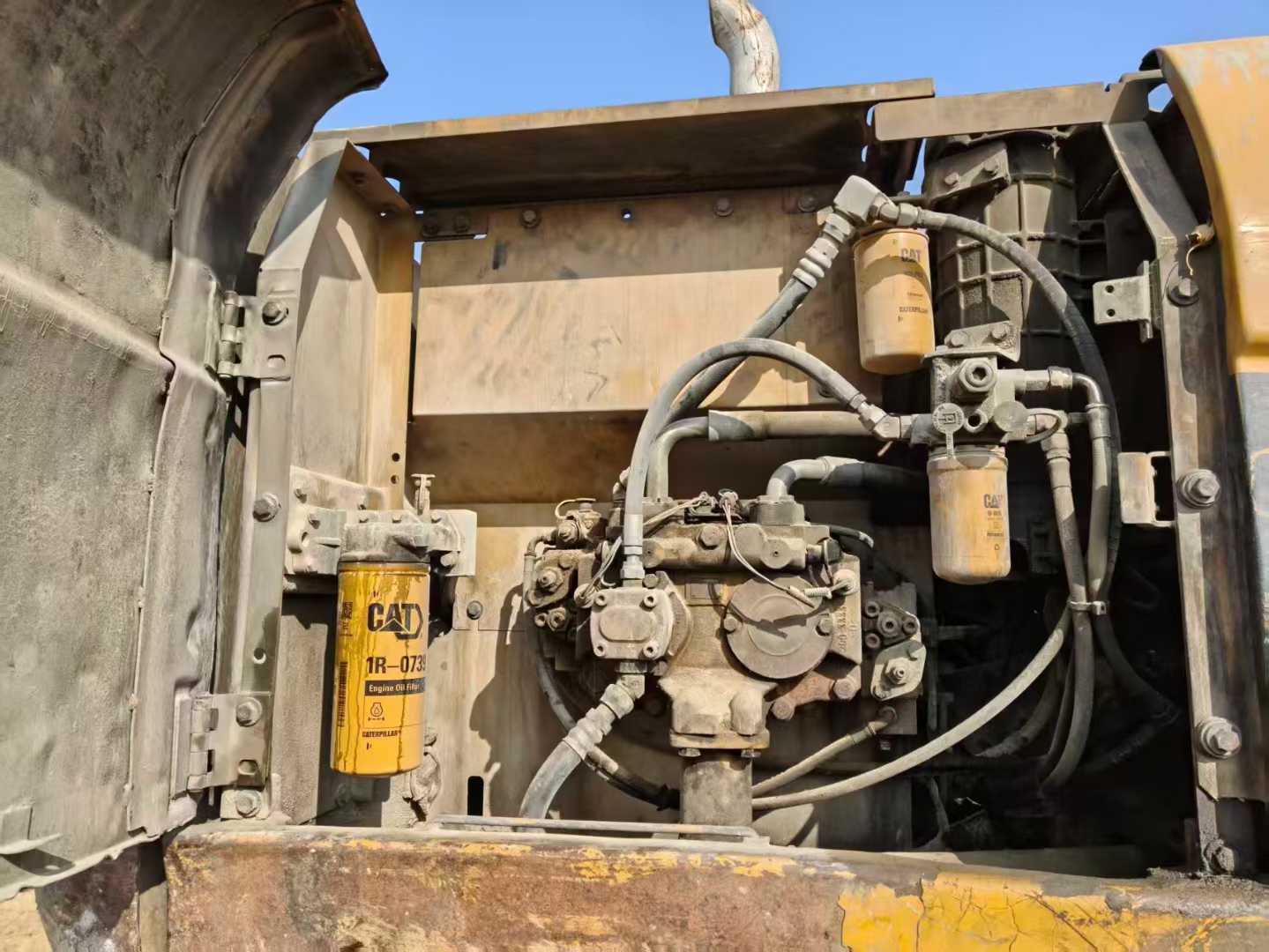 Used Caterpillar 320D Excavator 2011 Model / 4