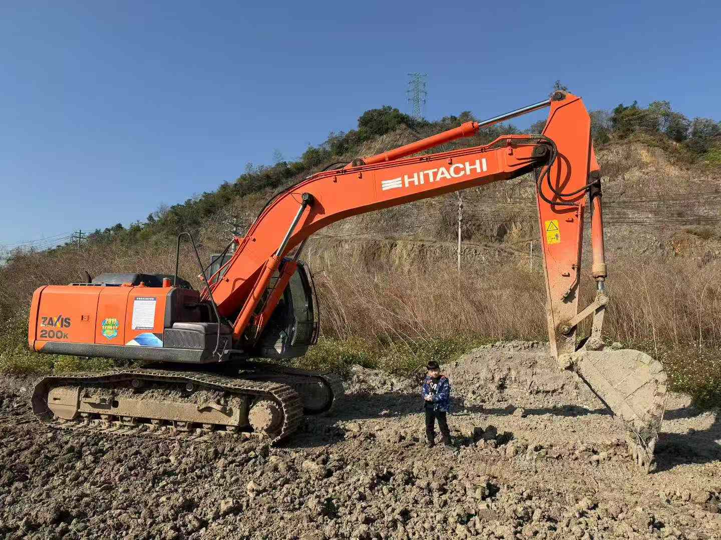 Used Hitachi ZAXIS200 Excavator 2016 Model / 3